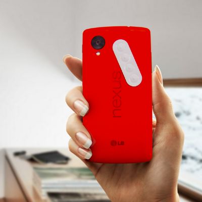Dimple es un proyecto con el que nos van a permitir colocar botones complementarios, botones que luego podremos usar gracias al NFC de nuestro Android.